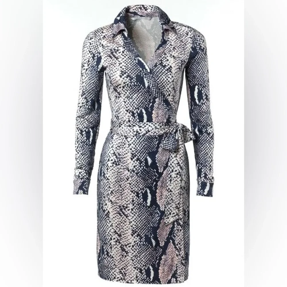 Diane von Furstenberg DVF Size 2 Silk Wrap Dress Python Snake Print Designer - Picture 2 of 4